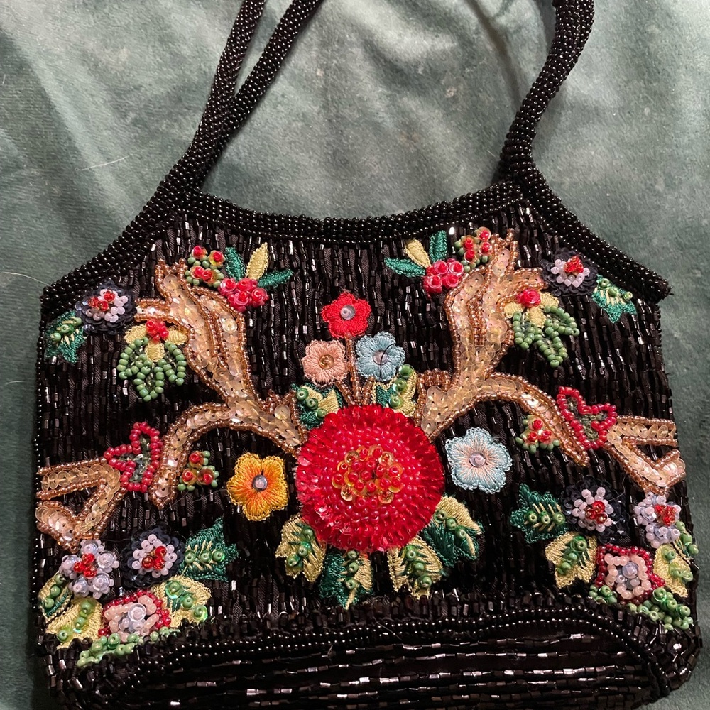 La Regale Evening Bag